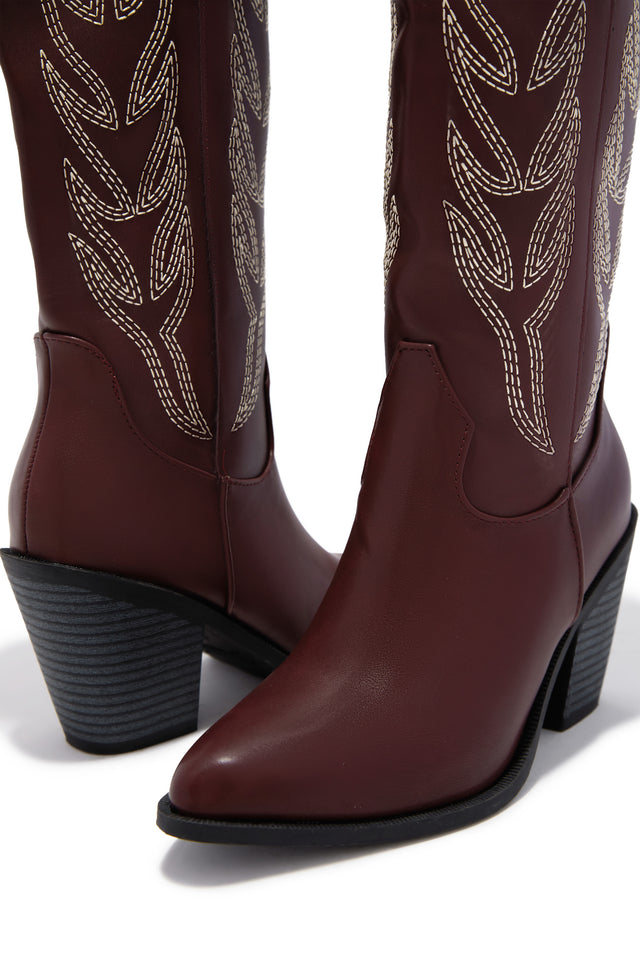 Load image into Gallery viewer, Exclusive Performance Cowgirl Boots - Wine
