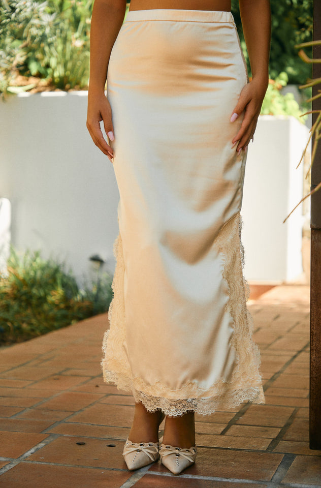 Load image into Gallery viewer, Two Piece Skirt Set
