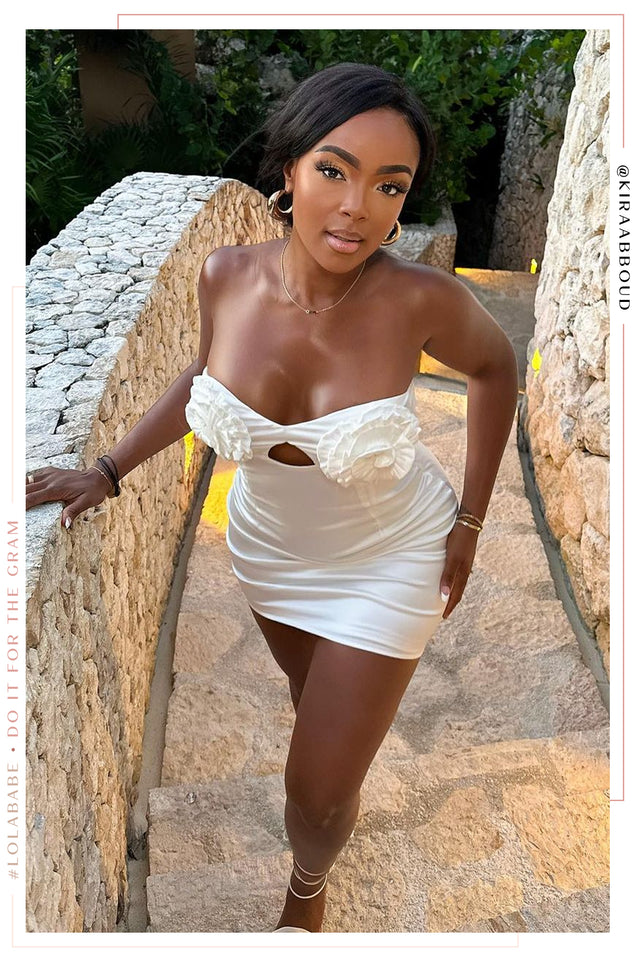 Load image into Gallery viewer, Yvonne Satin Mini Dress - White
