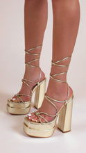 Load and play video in Gallery viewer, Video of Lace Up Platform Chunky High Heels
