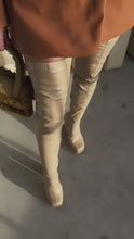 Load and play video in Gallery viewer, nude boot 
