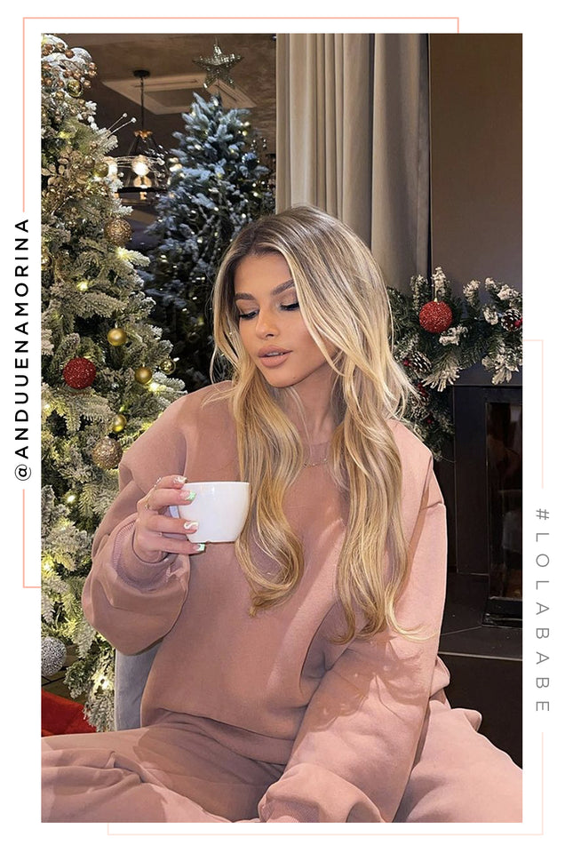 Load image into Gallery viewer, Cozy Feels - Latte
