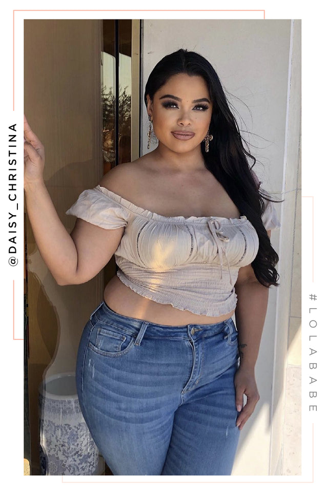 Load image into Gallery viewer, Nude Curve Off The Shoulder Top
