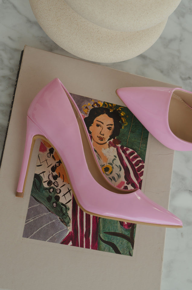 Load image into Gallery viewer, Pink Outfit Heels
