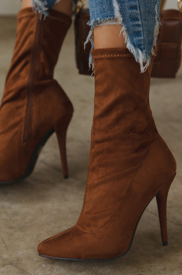 Load image into Gallery viewer, Guilt Trip Heel Ankle Boots - Mocha
