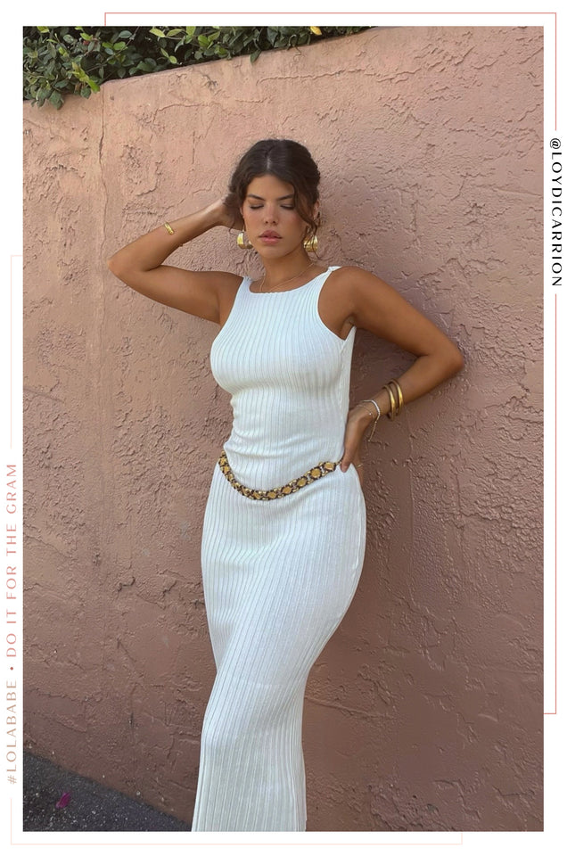 Load image into Gallery viewer, Woman Wearing White Dress
