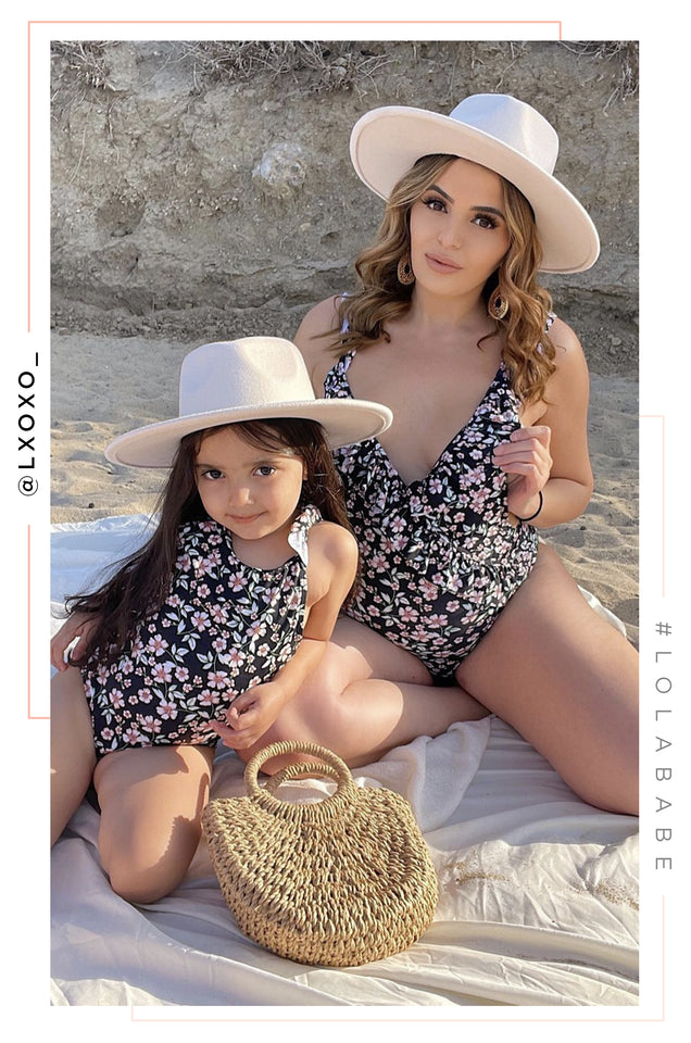 Load image into Gallery viewer, Floral One Piece Swuimsuit
