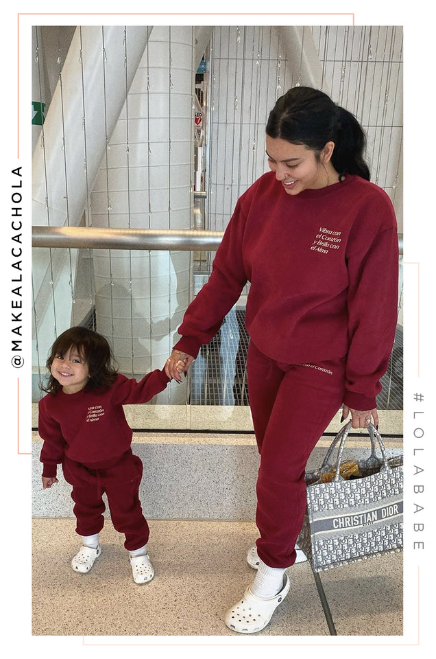 Load image into Gallery viewer, Vibra Con El Corazón - Burgundy
