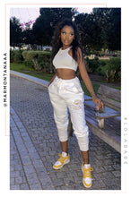 Load image into Gallery viewer, Manifesting Jogger - White
