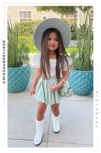 Load image into Gallery viewer, Mini Primavera - Sage
