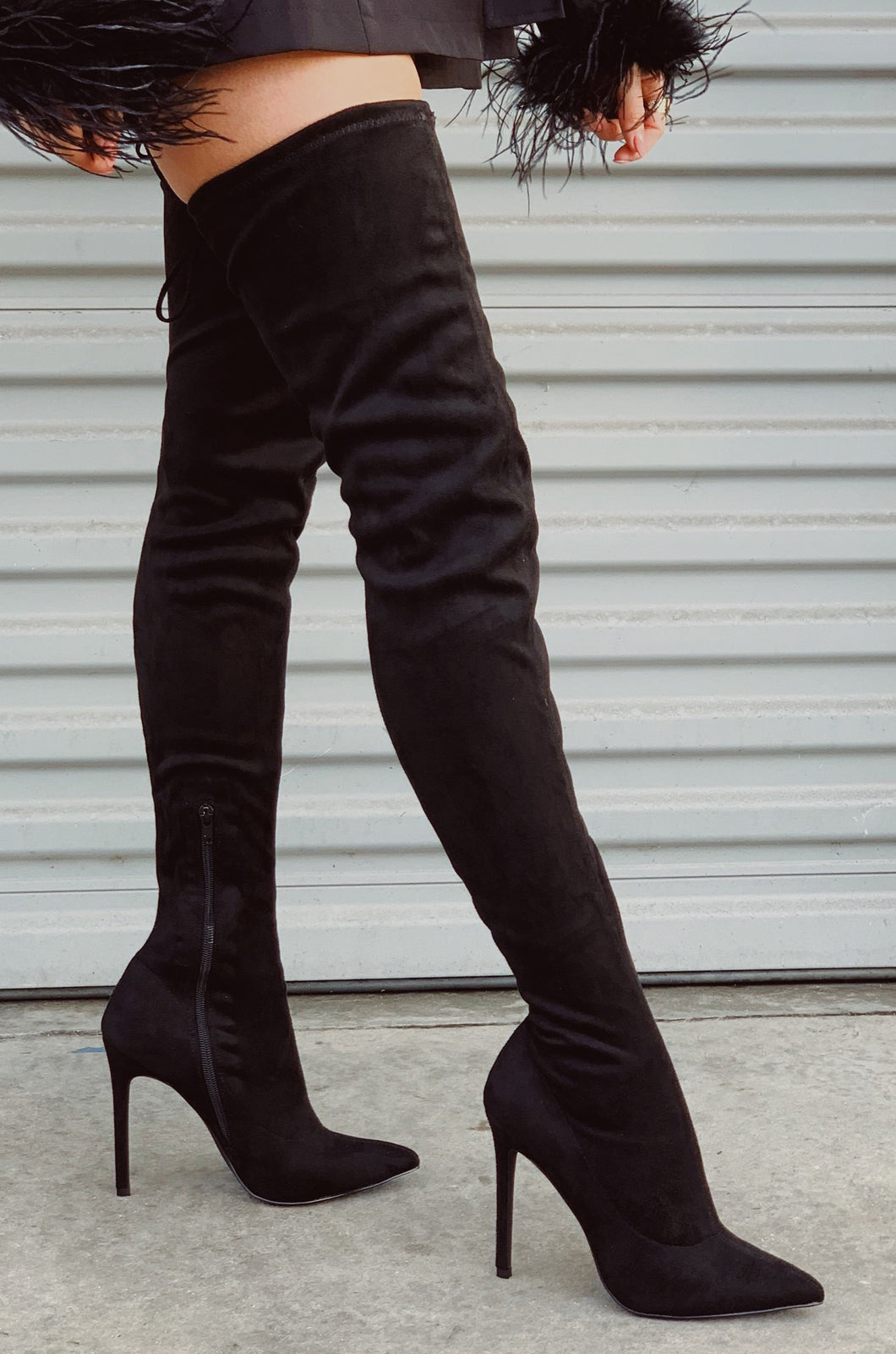 Groundbreaking Over The Knee High Heel Boots - Black
