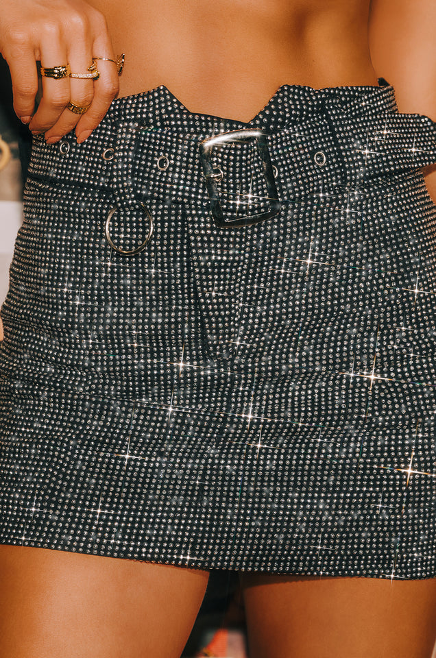 Load image into Gallery viewer, Belted Mini Skirt
