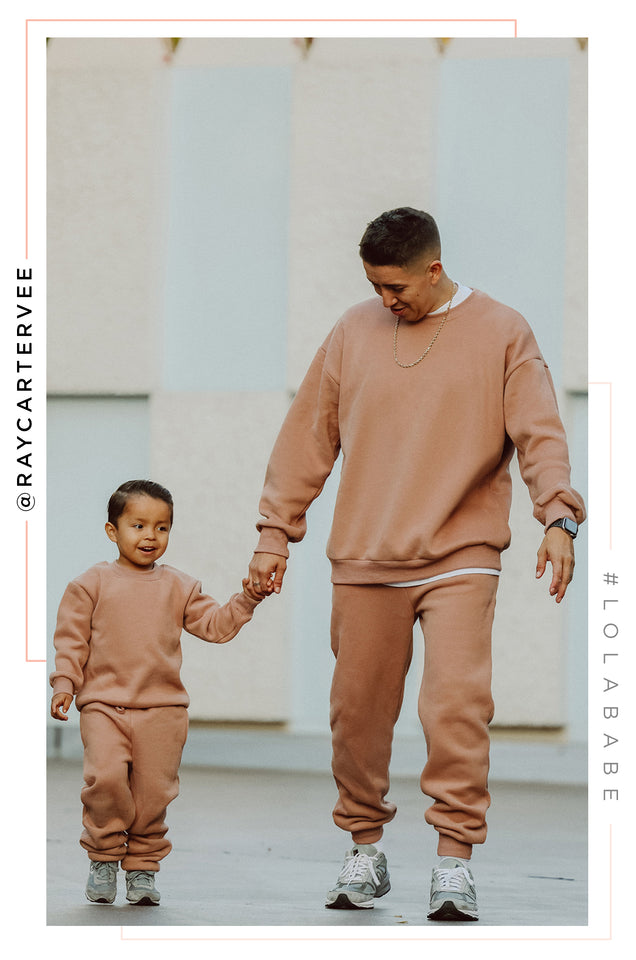 Load image into Gallery viewer, Cozy Feels - Latte
