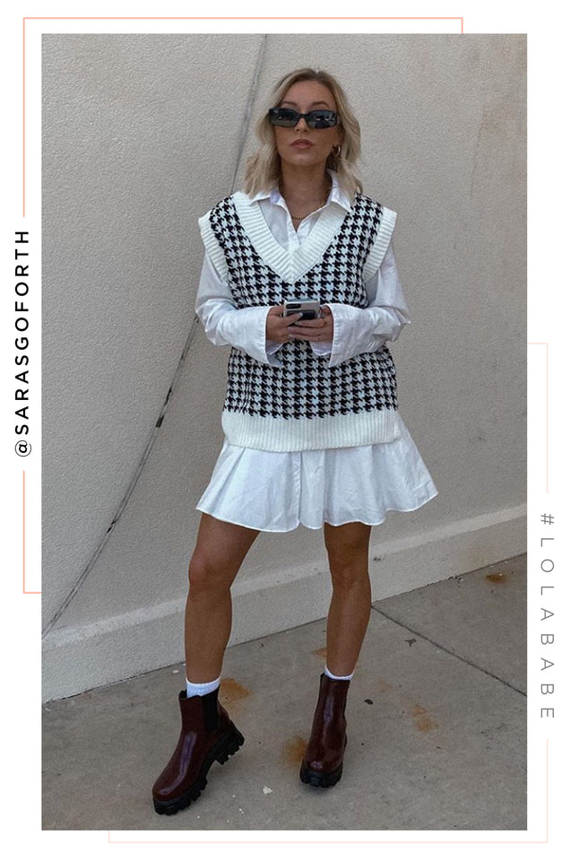 Load image into Gallery viewer, Zuzanna Combat Boots - Burgundy
