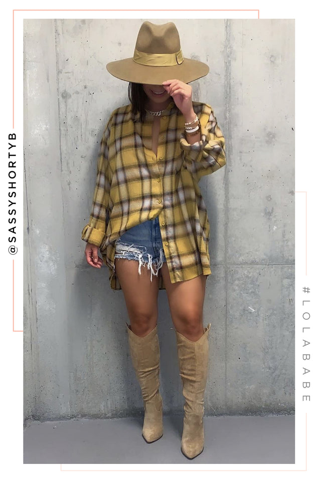 Load image into Gallery viewer, Oversized Plaid Flannel
