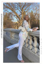 Load image into Gallery viewer, Women Wearing Single Sole Heels

