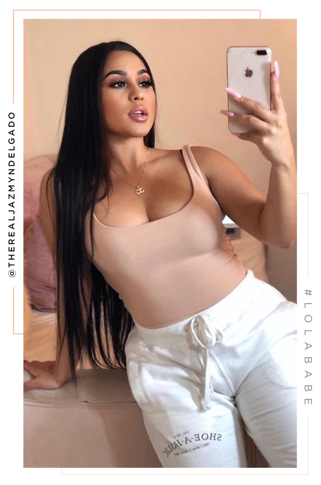 Load image into Gallery viewer, Shoeaholic Jogger - White
