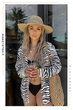 Load image into Gallery viewer, Baja Shore Frayed Brim Hat - Natural
