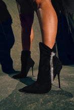 Load image into Gallery viewer, Black Ankle Boots

