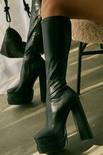Load image into Gallery viewer, Black Platform Block Heel Boots
