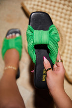 Load image into Gallery viewer, Bali Getaway Slip On Sandals - Green
