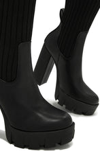 Load image into Gallery viewer, Black Boots
