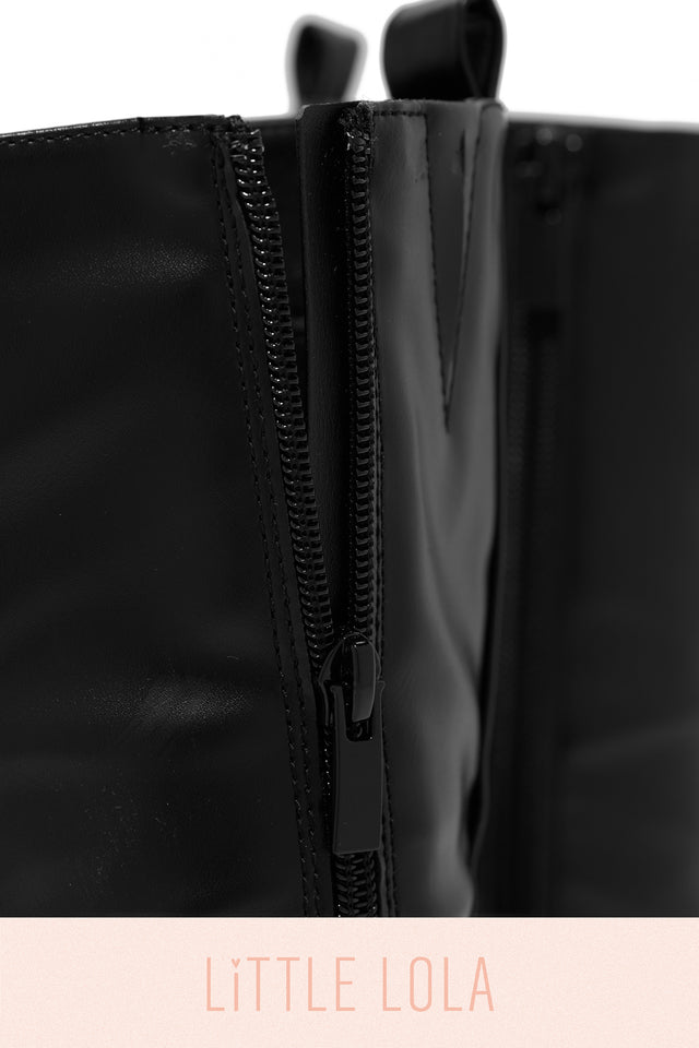 Load image into Gallery viewer, Black Boot With Inward Zipper Closure 
