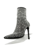 Load image into Gallery viewer, Black Pointed Toe Ankle Boots
