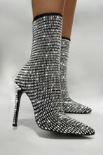 Load image into Gallery viewer, Black Booties Worn By Femeale
