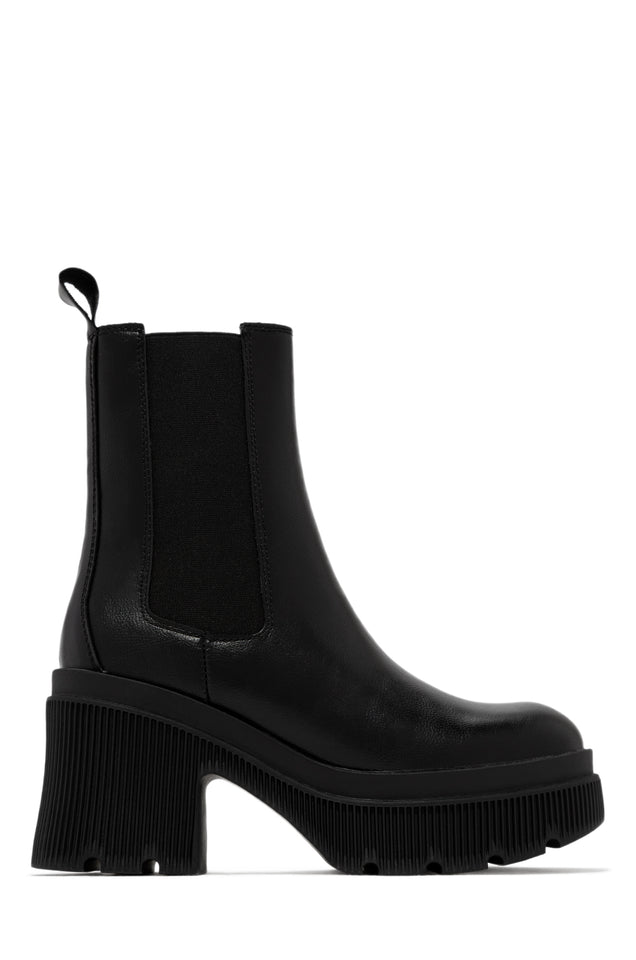 Load image into Gallery viewer, Addicted To You Platform Ankle Boots - Nude
