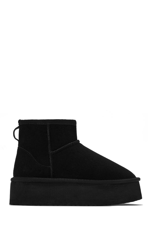 Load image into Gallery viewer, Black Platform Warm Boots
