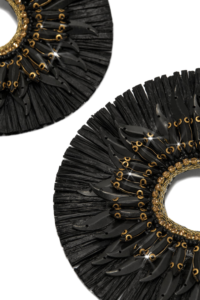 Load image into Gallery viewer, Black Resort Vacay Earring
