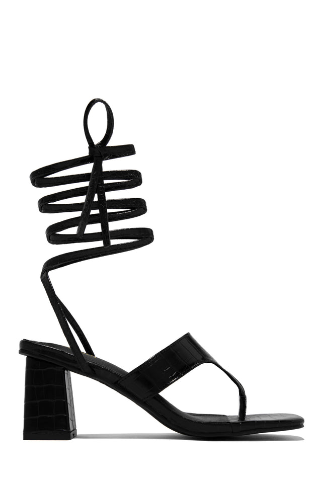 Load image into Gallery viewer, Black Block Heel 

