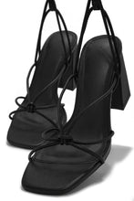 Load image into Gallery viewer, Black Heels
