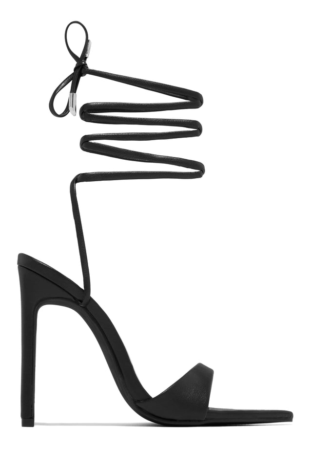 Load image into Gallery viewer, Black Heels 
