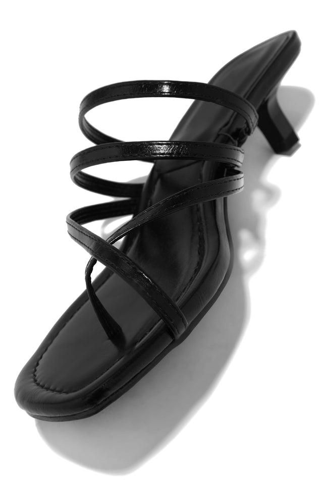 Load image into Gallery viewer, Black Single Sole Heels
