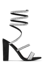 Load image into Gallery viewer, Black Heels
