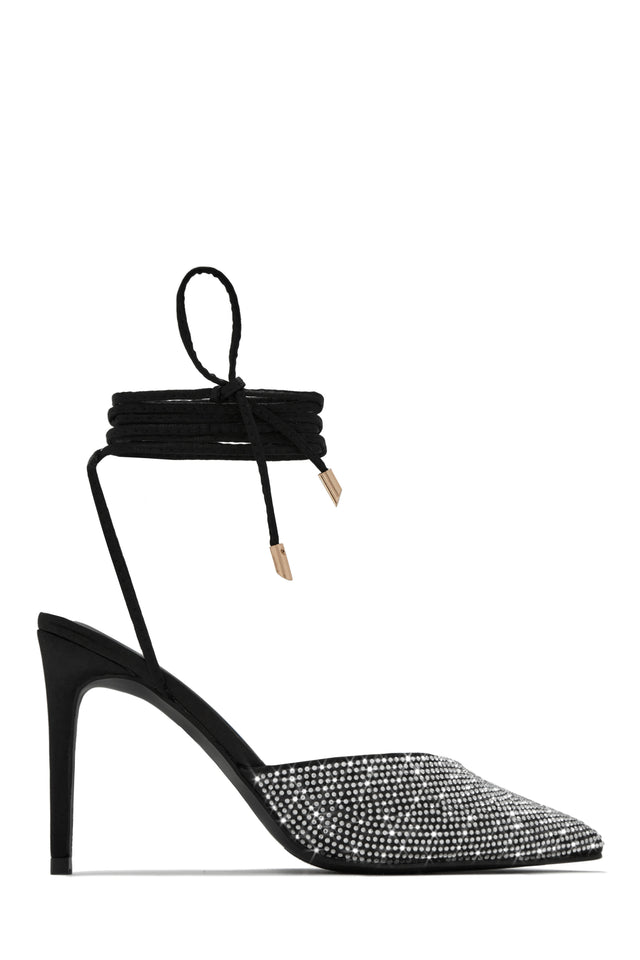 Load image into Gallery viewer, Black and Silver Embellished Pumps
