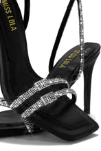 Load image into Gallery viewer, Silver and Black Holiday Heels
