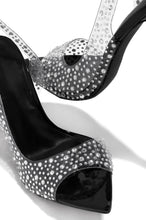 Load image into Gallery viewer, Black Single Sole Heels
