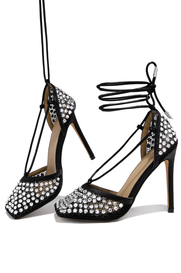 Load image into Gallery viewer, black squared toe heel 
