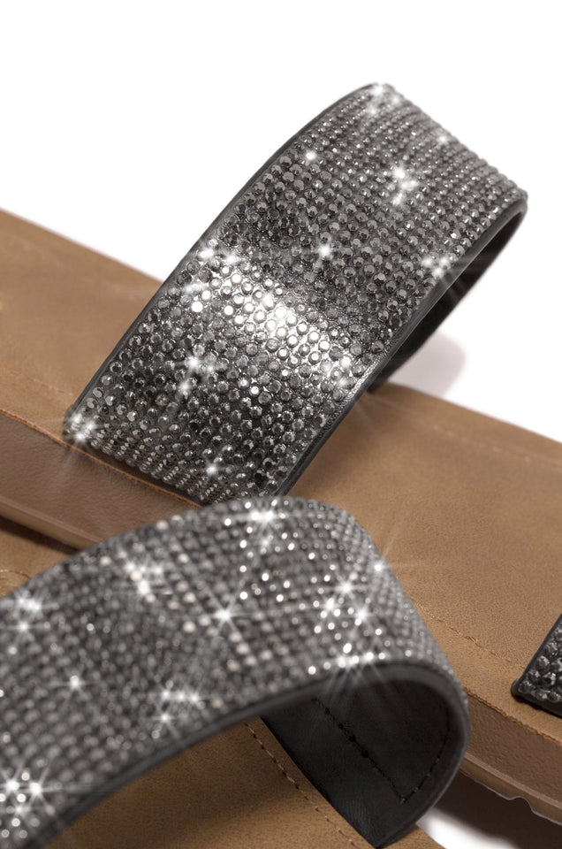 Load image into Gallery viewer, Black Embellished Slip On Sandals
