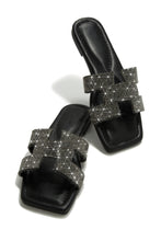 Load image into Gallery viewer, Black Sandals
