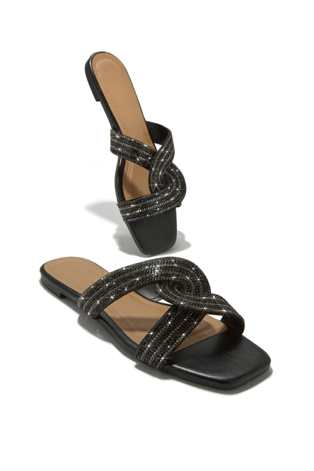 Load image into Gallery viewer, Black Slip On Sandals
