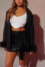 Load image into Gallery viewer, Black High Waist Sequin Mini Skirt
