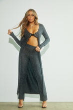 Load image into Gallery viewer, Black and Silver Lurex Thread Set
