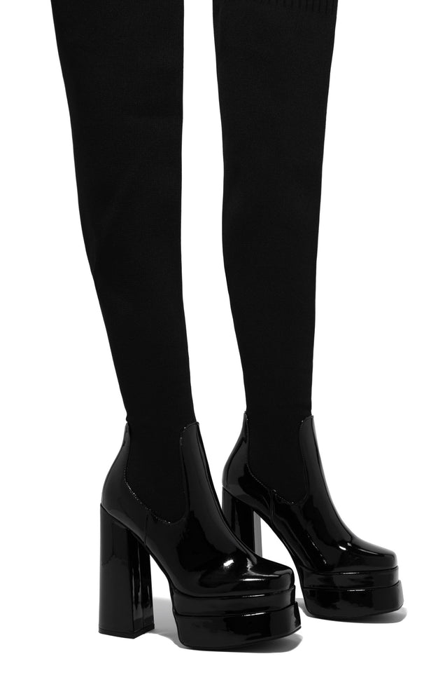 Load image into Gallery viewer, Black Sock Boot 
