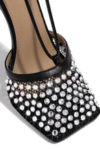 Load image into Gallery viewer, black heel 
