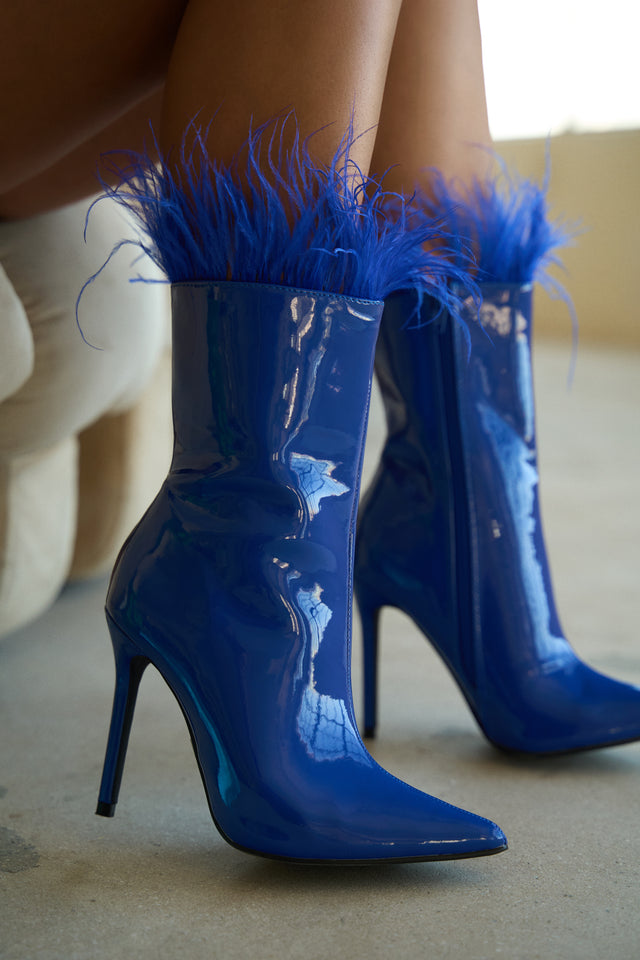 Load image into Gallery viewer, Model Wearing Blue Ankle Boots With Feather Detail 
