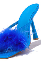 Load image into Gallery viewer, Blue Heel With Faux Feathers
